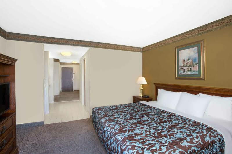 Days Inn & Suites By Wyndham Pocahontas Εξωτερικό φωτογραφία